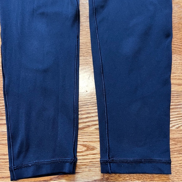 Aerie Real Me Leggings with Pockets 25” - Picture 7 of 14